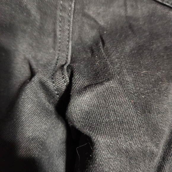 Juniors rewash studded jean - Picture 11 of 11